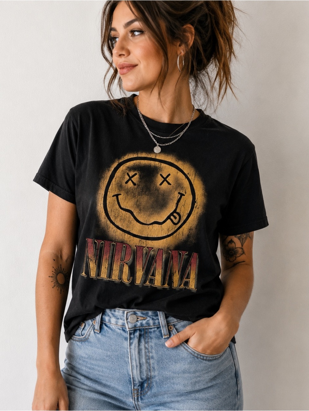 Nirvana Smiley Face Graphic Band T-Shirt Men’s Medium Black Grunge Rock Tee